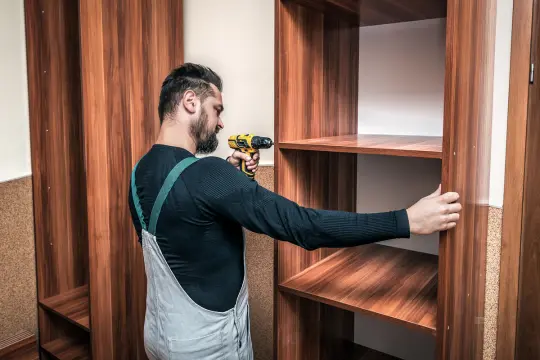 فك وتركيب الأثاث بجدة